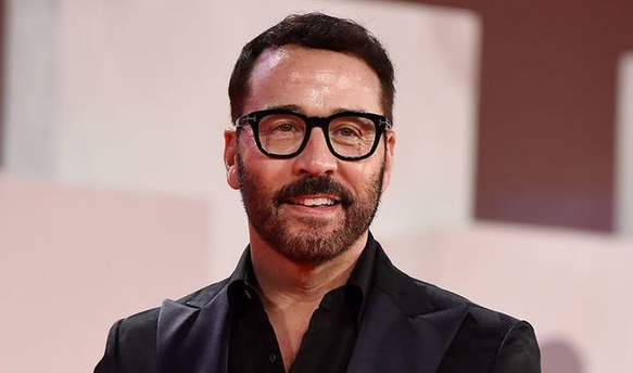 Busting Boundaries: Jeremy Piven’s Affect on the Performing Market post thumbnail image