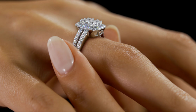 Lab Diamonds Unleashed: Elevate Your Love Story with Exceptional Rings post thumbnail image